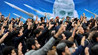 متظاهرون ضد الضربة الجوية الأمريكية في العراق التي أسفرت عن مقتل الجنرال قاسم سليماني، طهران  4 يناير 2020