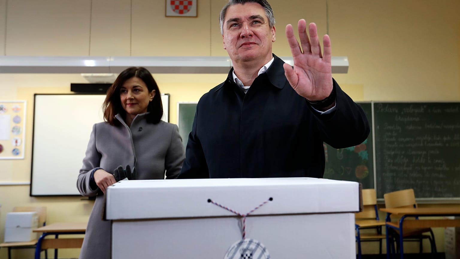 Croatie : Zoran Milanovic en route vers la présidence