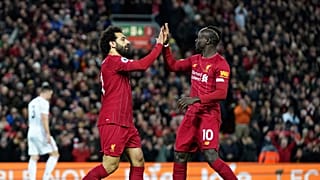 مانى وصلاح بقميص ليفربول