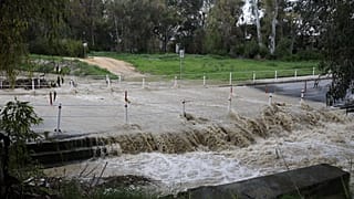 Πλημμύρες και καταστροφές στην Κύπρο - Εκκενώθηκαν και κατοικίες