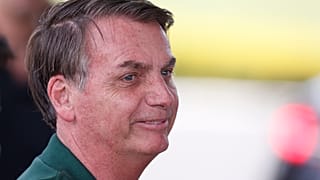 Bolsonaro contro i giornalisti: "Siete una specie in via d'estinzione!"