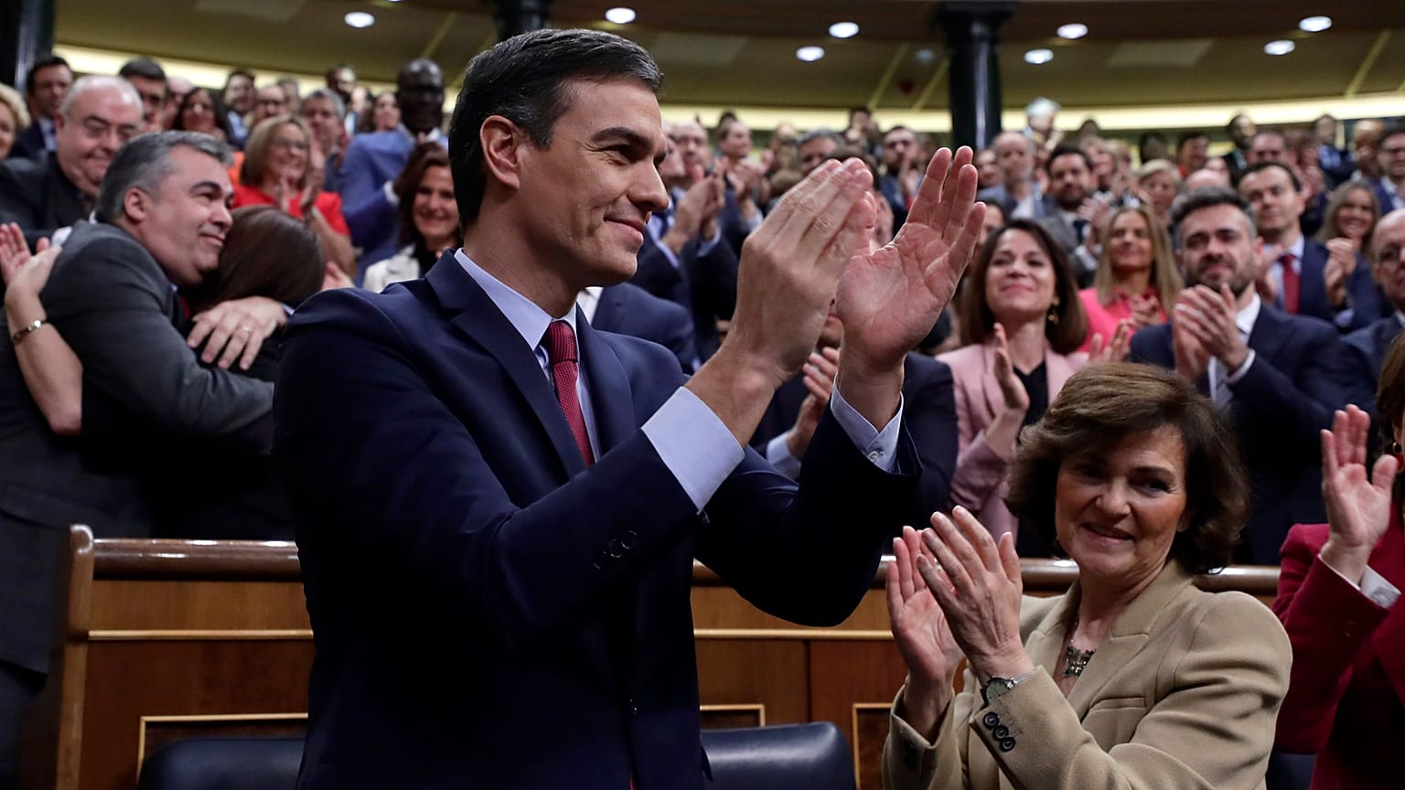 Spanien: Sanchez mit knapper Mehrheit zum Regierungschef gewählt