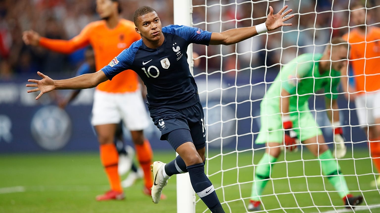 Fransız oyuncu Kylian Mbappe