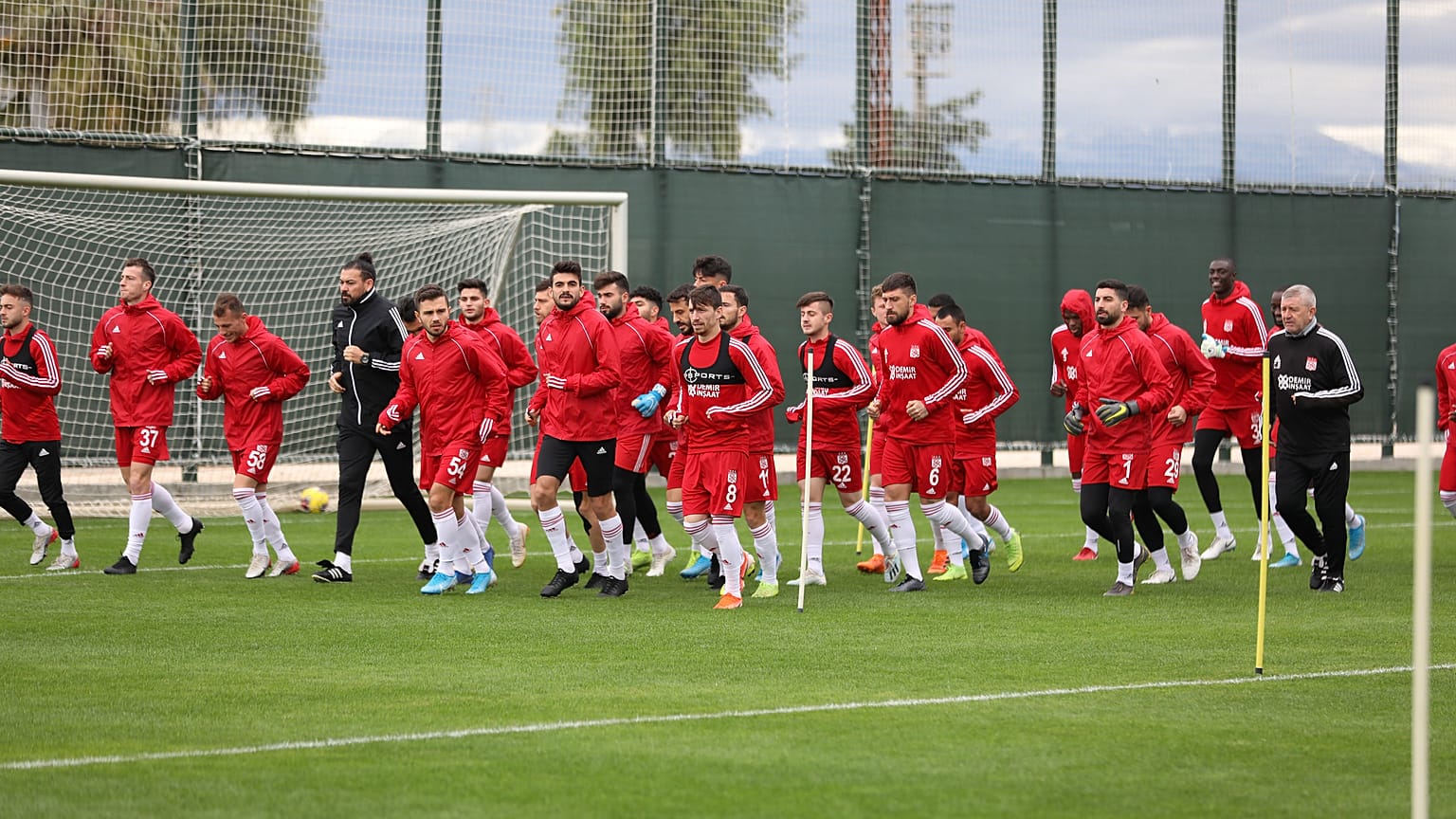 Demir Grup Sivasspor ikinci yarı hazırlıkları