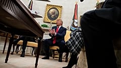 Le président américain Donald Trump dans le Bureau ovale le 07 janvier
