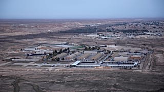 İran, Irak'ın Anbar kentinde Amerikalı askerlerin kaldığı Aynül Esed Üssü'nü füzelerle vurdu (arşiv)