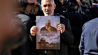Mourners at funeral of Iranian General Qassem Soleimani
