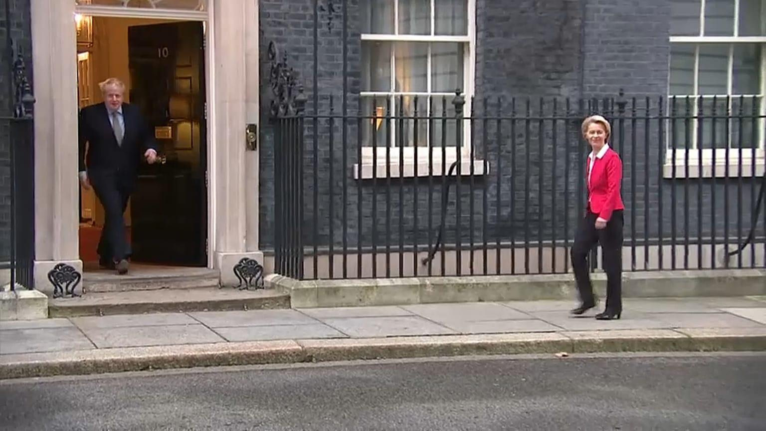 Ursula von der Leyen warnt Boris Johnson: "Brexit"-Deal bis Ende 2020 "im Grunde unmöglich"