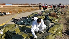 Még a levegőben kigyulladt, és visszafordult a lezuhant ukrán gép Irán szerint