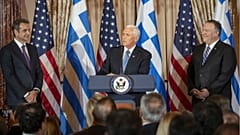 Πρόσκληση Μητσοτάκη σε Αμερικανούς επενδυτές