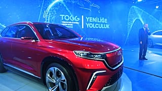 Otomotiv sektörü Türkiye'nin en önemli ihracat kalemlerinden. Türkiye yerli otomobil çalışmalarına hız verdi