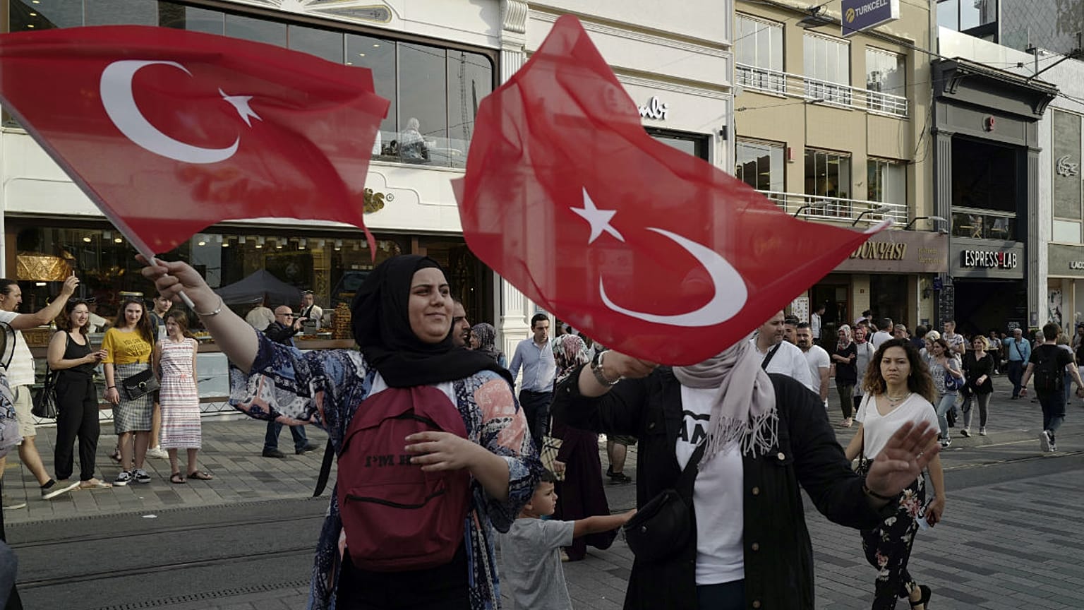 İran'daki 'baskıcı rejimden' Türkiye'deki 'özgür ortama' sığınanlar
