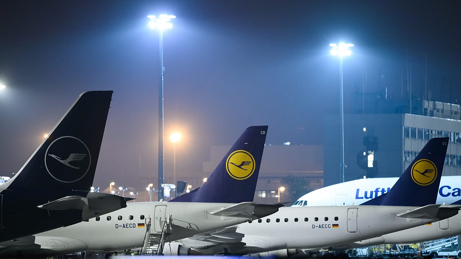 طائرة لوفتهانزا متوجهة لطهران تعود إلى فرانكفورت بعيد إقلاعها في إجراء "وقائي"