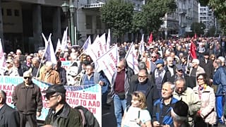 Reformados gregos em batalha jurídica pela reposição das pensões