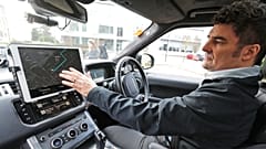 Hackerlerin yeni hedefi yürüyen bilgisayarlara dönüşen otomobiller 