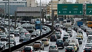 Στην Αθήνα πάνω από το 70% των ρύπων προέρχονται από ΙΧ