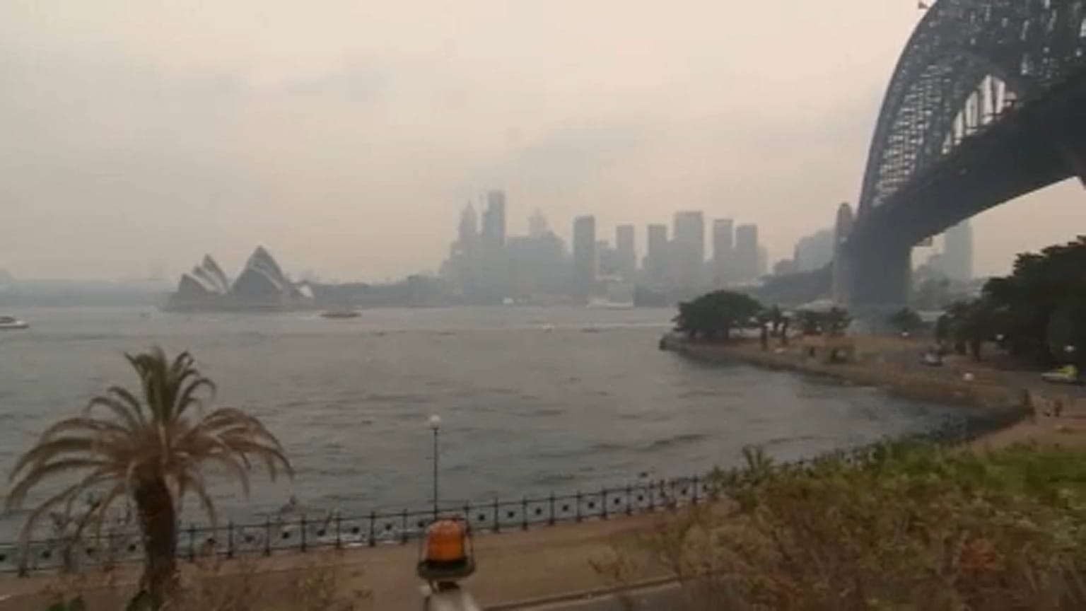 Sydney Opera House lit up in tribute as Australia wildfires claim another victim