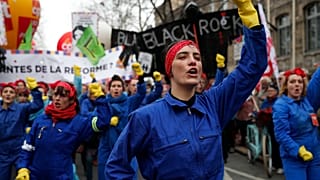 Manifestation contre la réforme des retraites à Paris, le 11 janvier 2020.