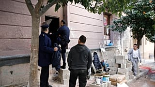 Μετά την νύχτα επεισοδίων στην κατάληψη της οδού Ματρόζου 45 στο Κουκάκι