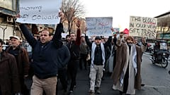 Nach Flugzeugabschuss: Neue Proteste in Teheran 