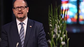 Az egy éve meggyilkolt gdanski polgármesterre emlékeztek