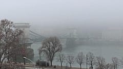 Dicke Luft in Budapest : Stadt unter grauer Schmutzwolke