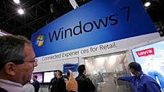 New York'taki bir fuarda Windows 7 standı