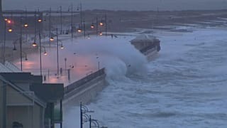 La tempête Brendan engendre alertes inondations, vents violents et submersions
