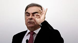 En plena huelga en Francia, Carlos Ghosn exige a Renault una pensión anual de 800.000 euros
