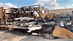 ABD askerleri 8 Ocak'ta İran'ın vurduğu Irak'ın Anbar bölgesindeki askeri üste incelemeler yapıyor
