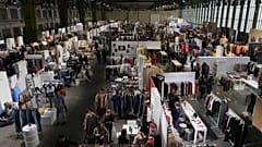 Berliner Fashion Week: Mode aus Autositzen, Kaffee und Ananasfasern