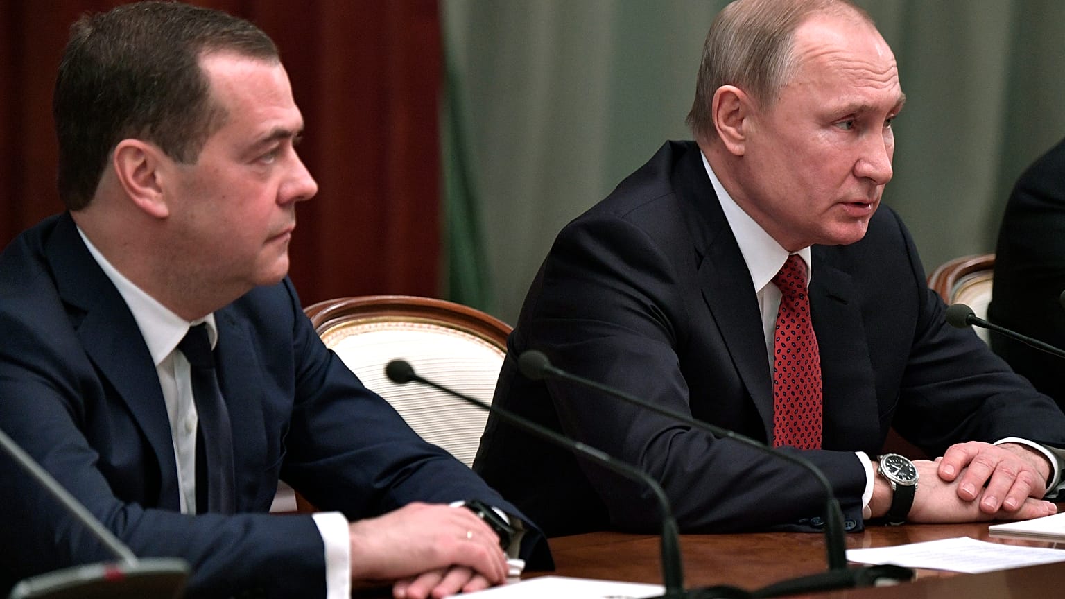 Dimite el Gobierno ruso del primer ministro Dmitri Medvédev