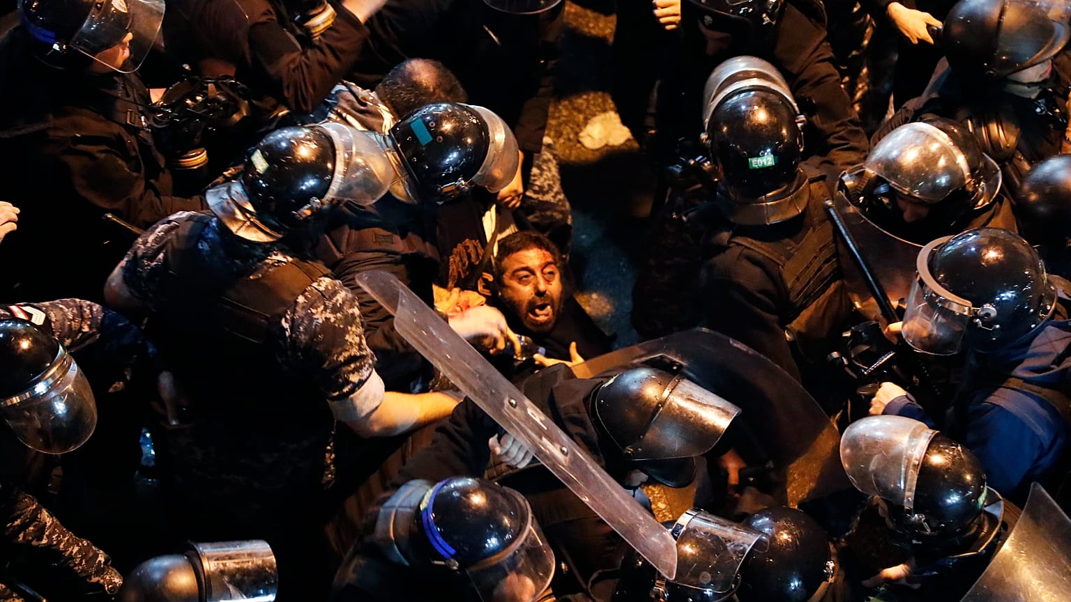 Manifestation à Beyrouth mercredi 15 janvier 2020.