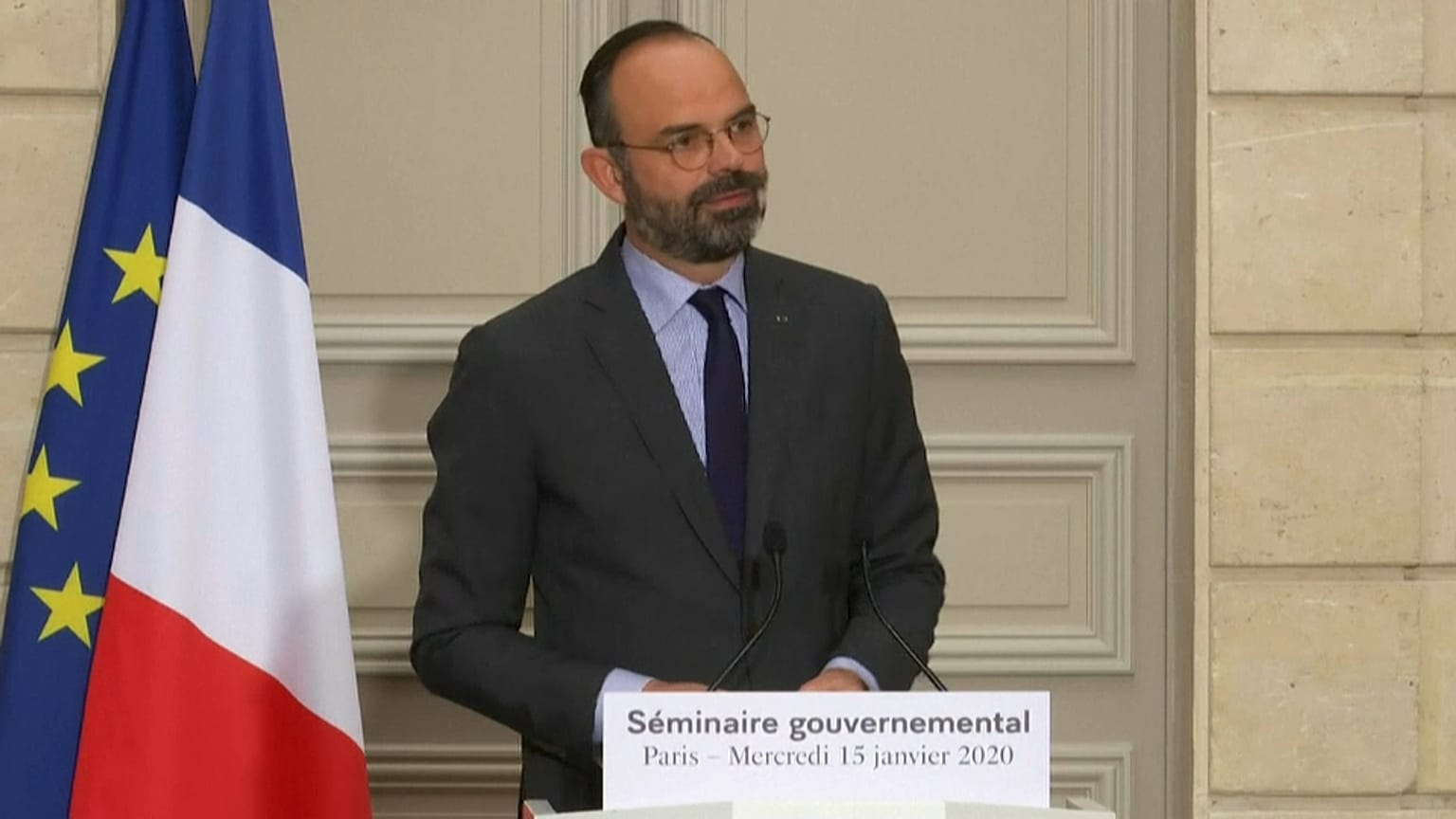 Retraites : pour le Premier ministre français Edouard Philippe, "la grève n'a que trop duré"