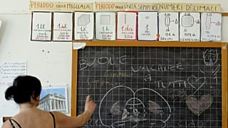 Il caso della scuola accusata di discriminazione sociale: "Divulgate informazioni superflue"