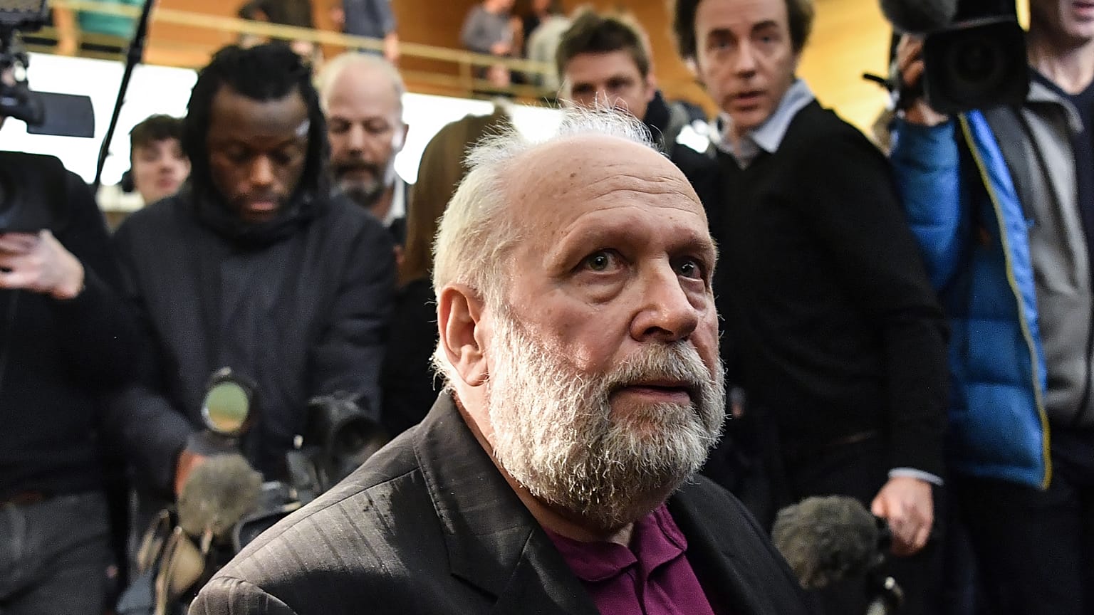 Bernard Preynat, prêtre adulé et pervers sexuel 