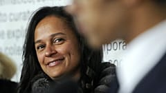 A filha de José Eduardo dos Santos e de Tatiana Kukanova e nasceu em Baku, atual Azerbaijão