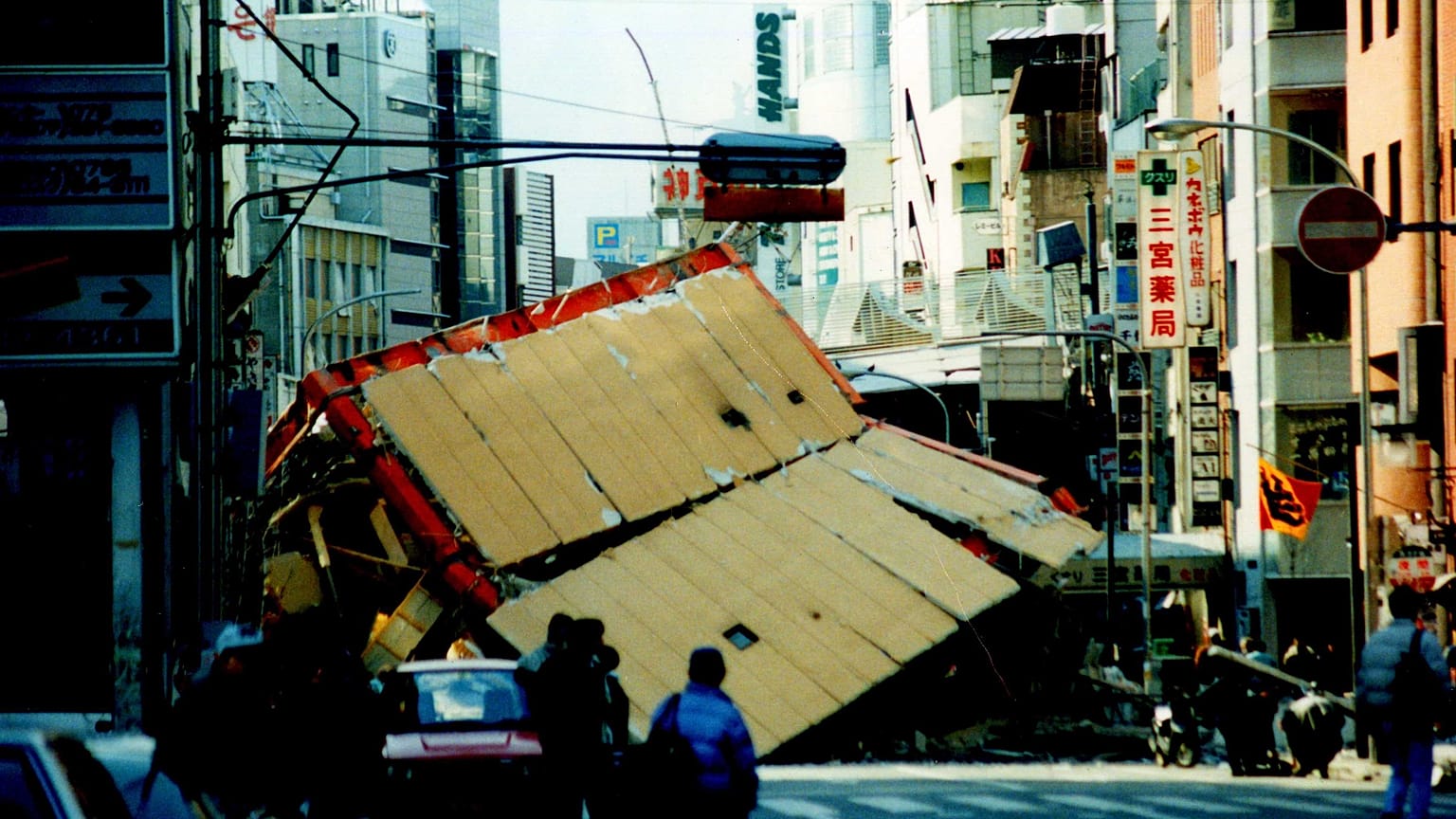Il Giappone si ferma a 25 anni dal sisma di Kobe