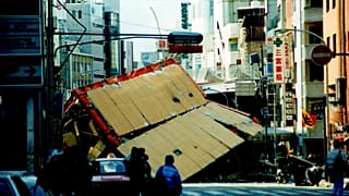Il Giappone si ferma a 25 anni dal sisma di Kobe
