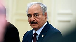 O επικεφαλής του Λιβυκού Εθνικού Στρατού, Χαλίφα Χαφτάρ