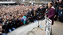 Thunberg is tüntetett a davosi elittalálkozó előtt