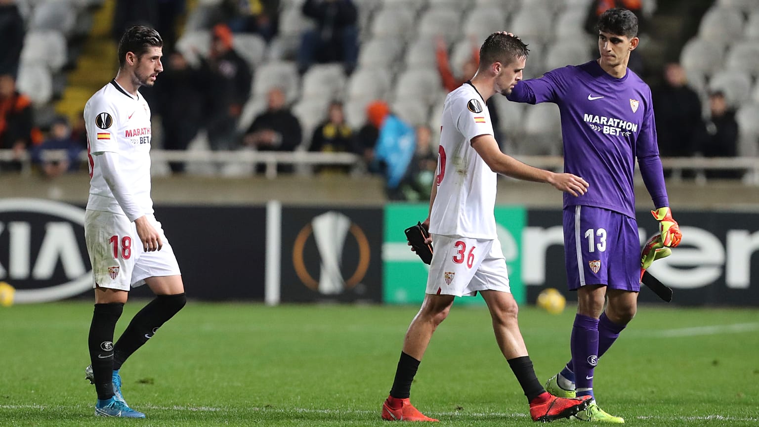 صورة خلال لقاء في الدوري الأوروبي بين أبويل نيقوسيا القبرصي وإشبيلية الإسباني في قبرص 2019
