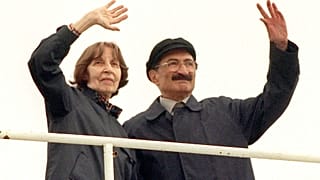 Eski Başbakan Bülent Ecevit ve eşi Rahşan Ecevit  (Arşiv) 