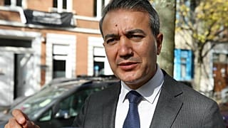 Emir Kır