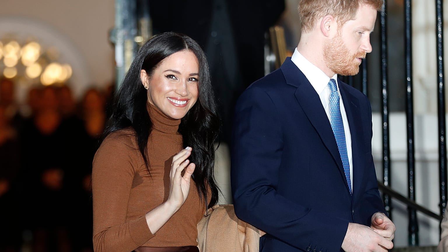 Tempesta a corte: Harry e Meghan perdono il titolo reale