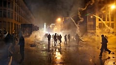 Lübnan'ın başkenti Beyrut'ta hükümet karşıtı protesto
