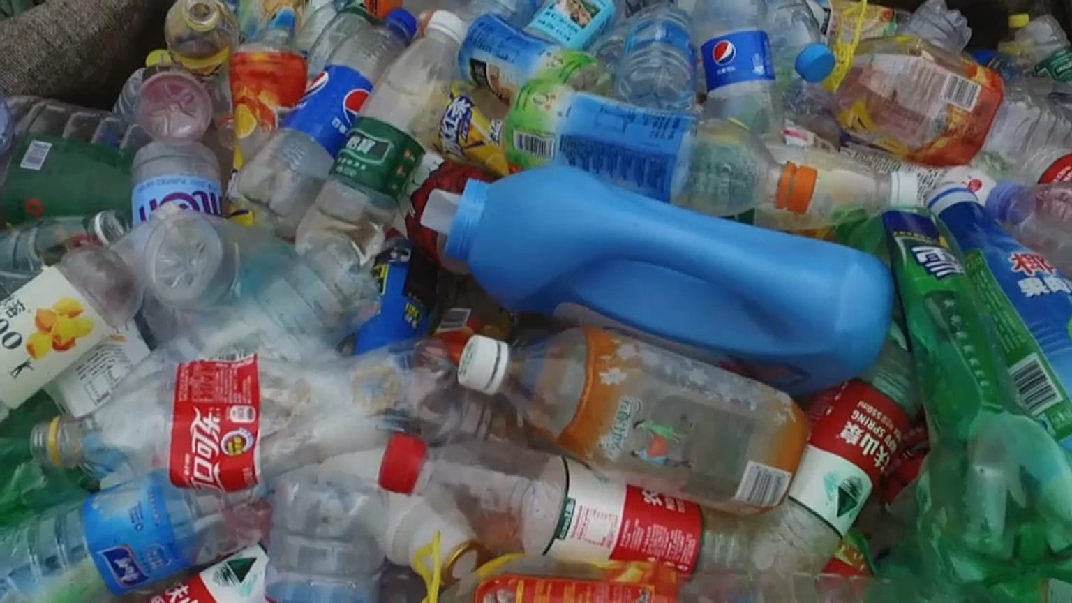 Malesia discarica di plastica anche dell'Unione europea