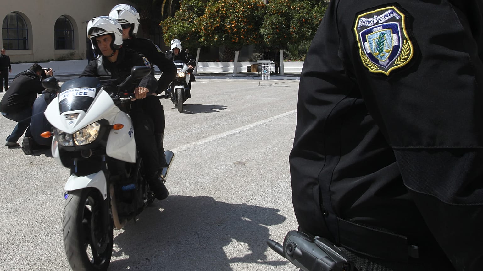 Προσελήφθησαν 1500 ειδικοί φρουροί