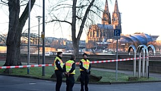 Köln: Weltkriegsbombe entschärft - Sperrungen aufgehoben