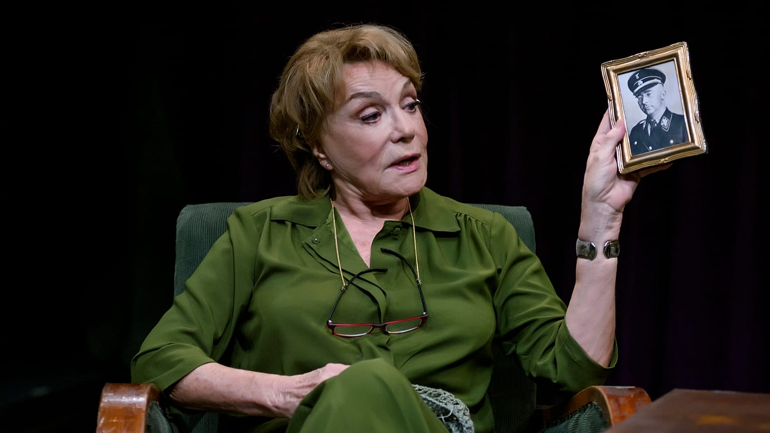 Μπέττυ Αρβανίτη: «Ζω από τη μεγάλη μου περιέργεια για τα πράγματα»